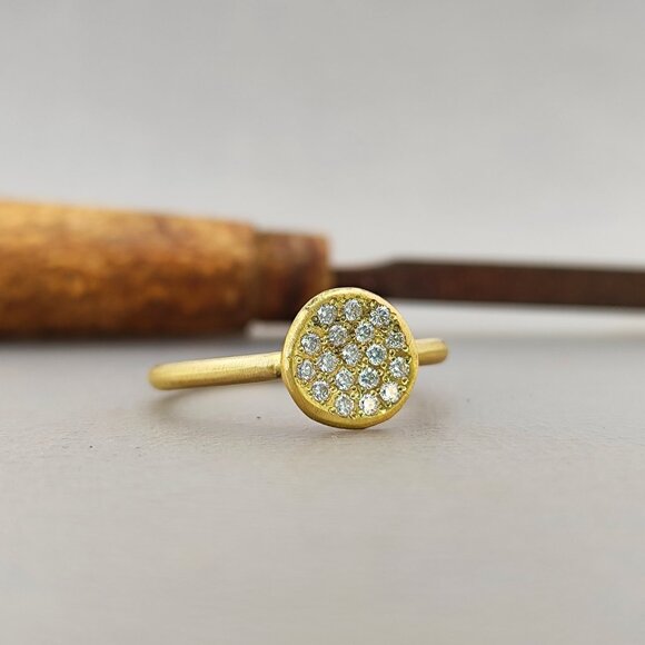 Engagement ring. 14K Yellow gold ring with 0.18ct Diamonds. UNIQUE beautiful - Picture 9 of 11